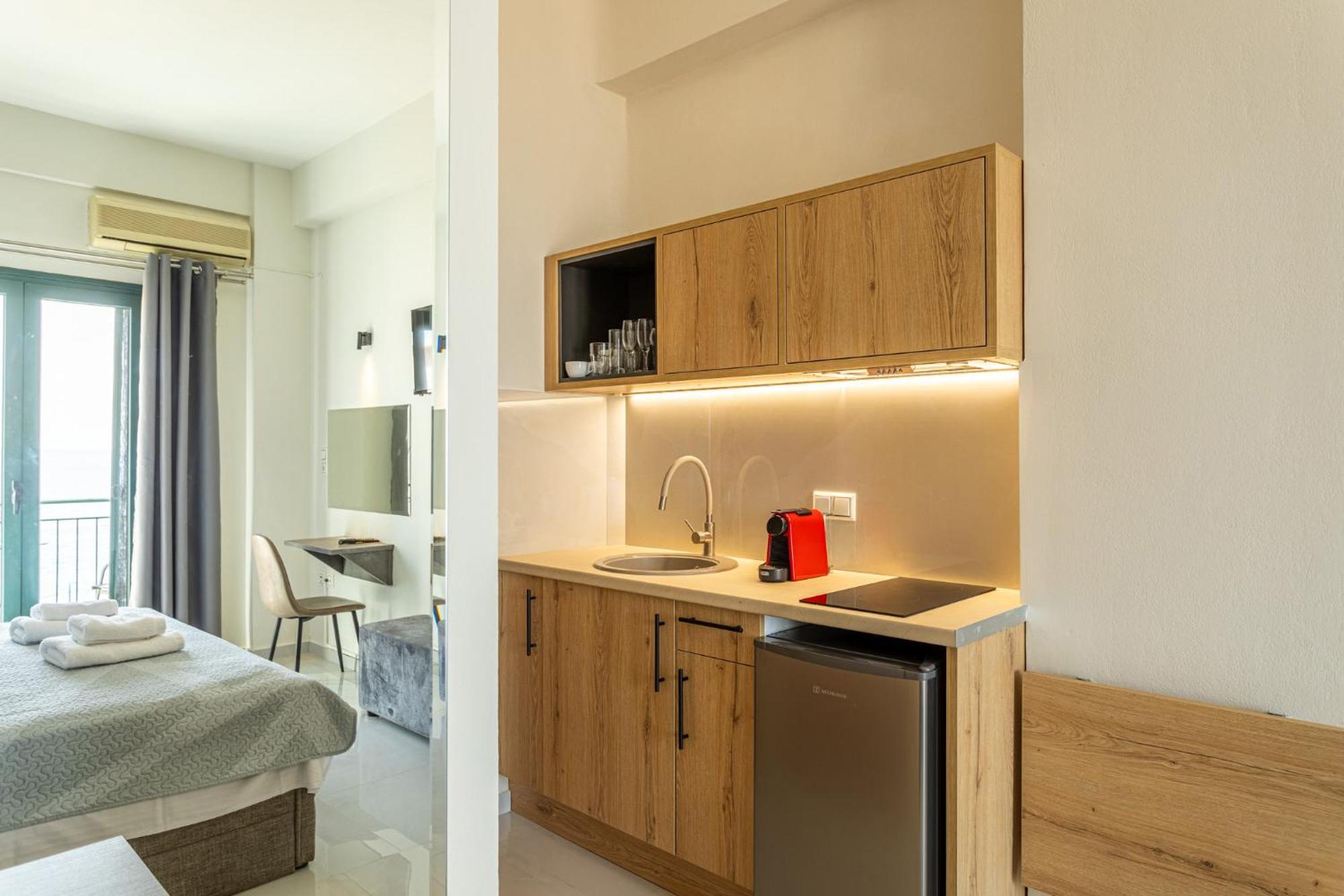 Marina Aparthotel การ์ดามมีลี ภายนอก รูปภาพ