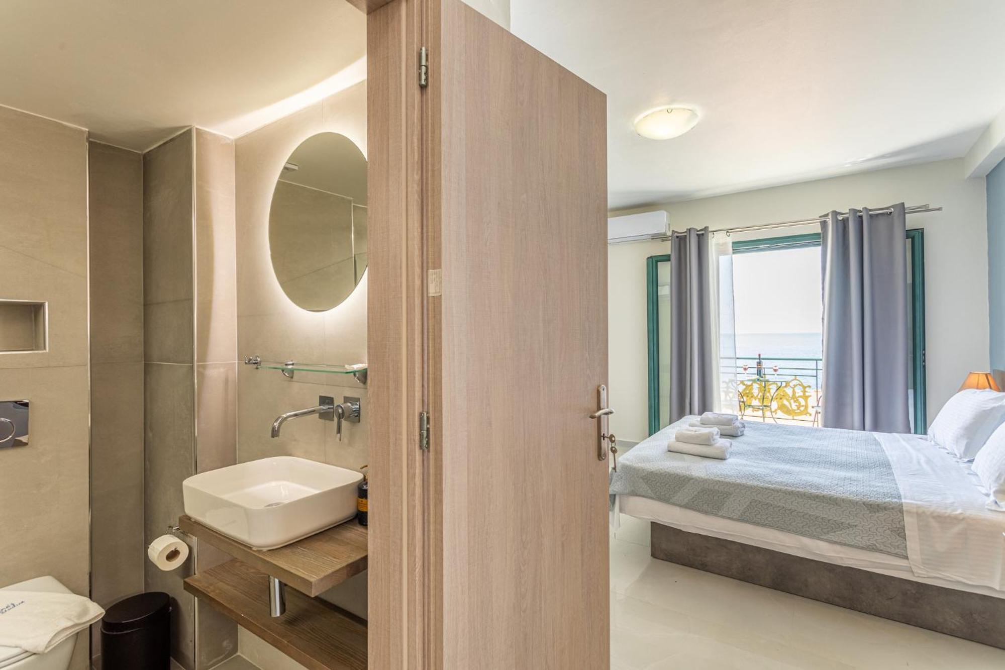 Marina Aparthotel การ์ดามมีลี ภายนอก รูปภาพ