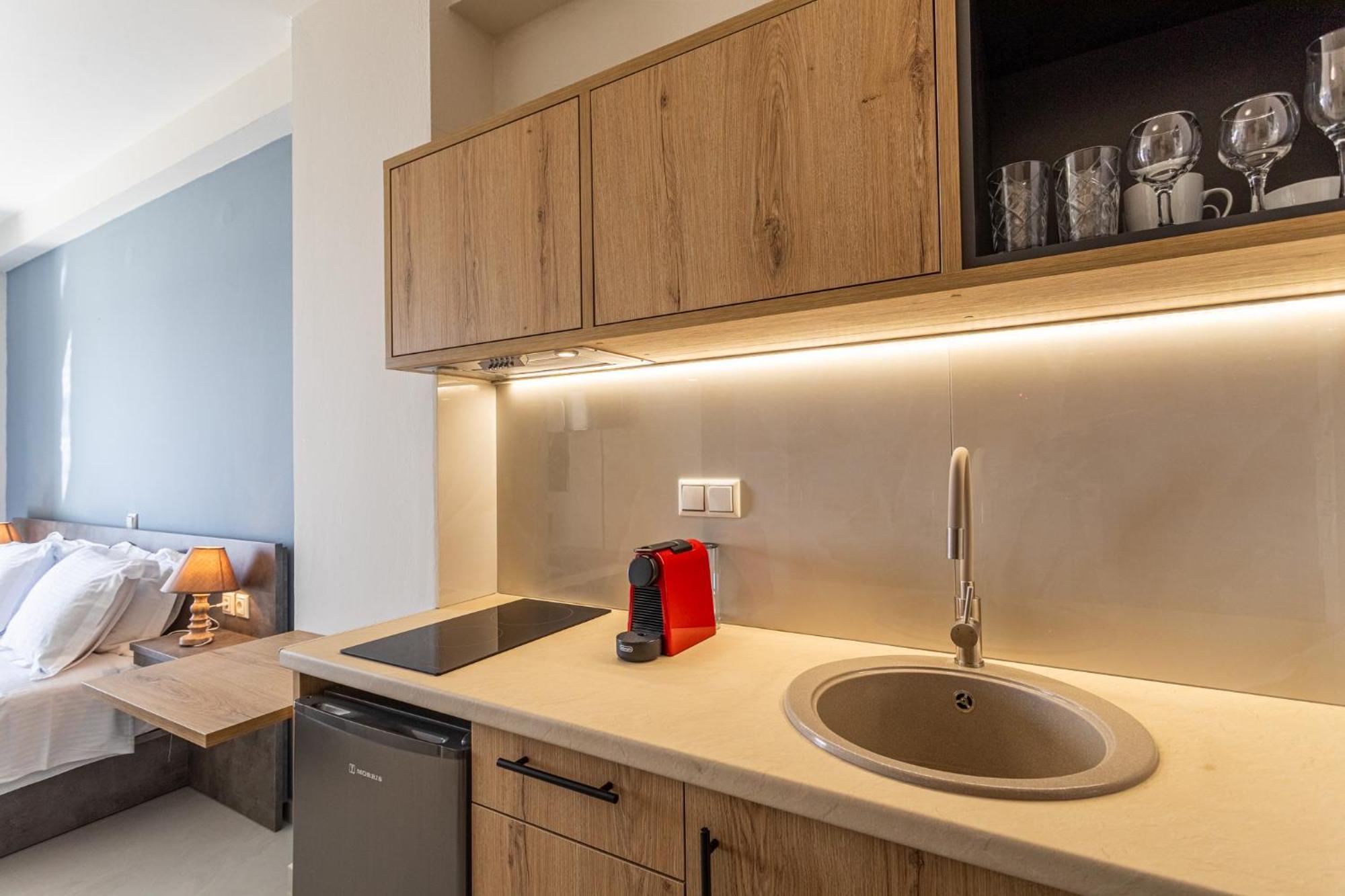 Marina Aparthotel การ์ดามมีลี ภายนอก รูปภาพ