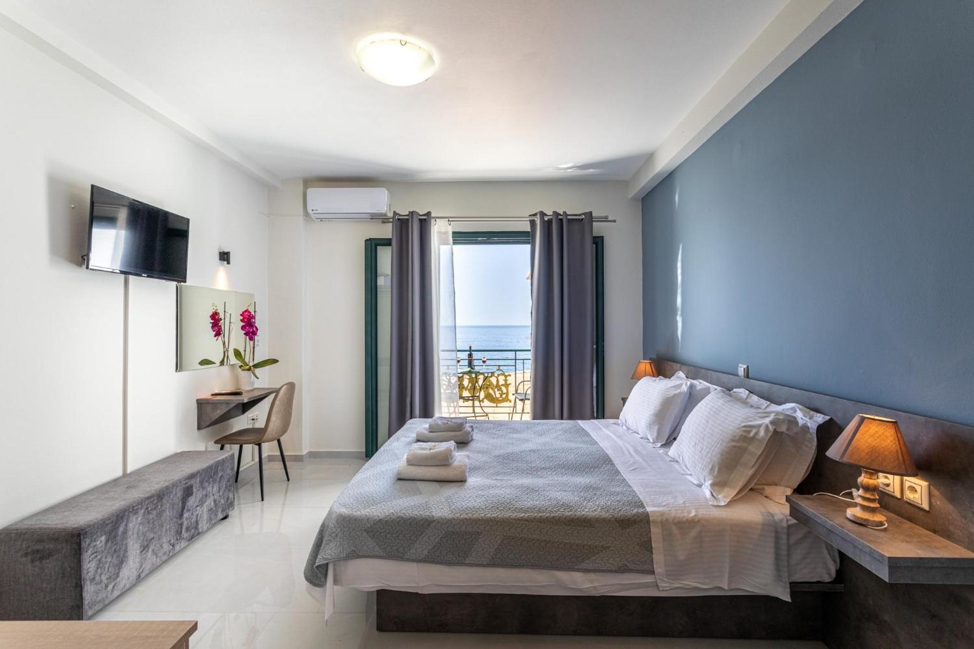 Marina Aparthotel การ์ดามมีลี ภายนอก รูปภาพ