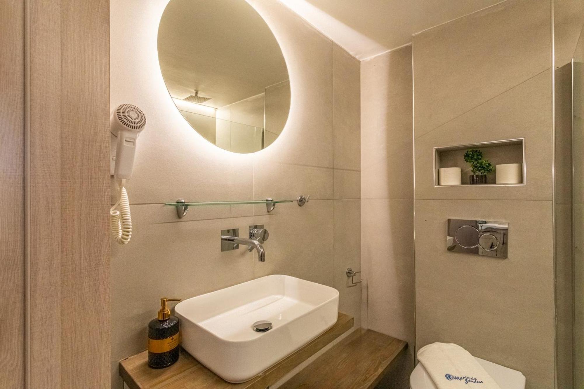 Marina Aparthotel การ์ดามมีลี ภายนอก รูปภาพ