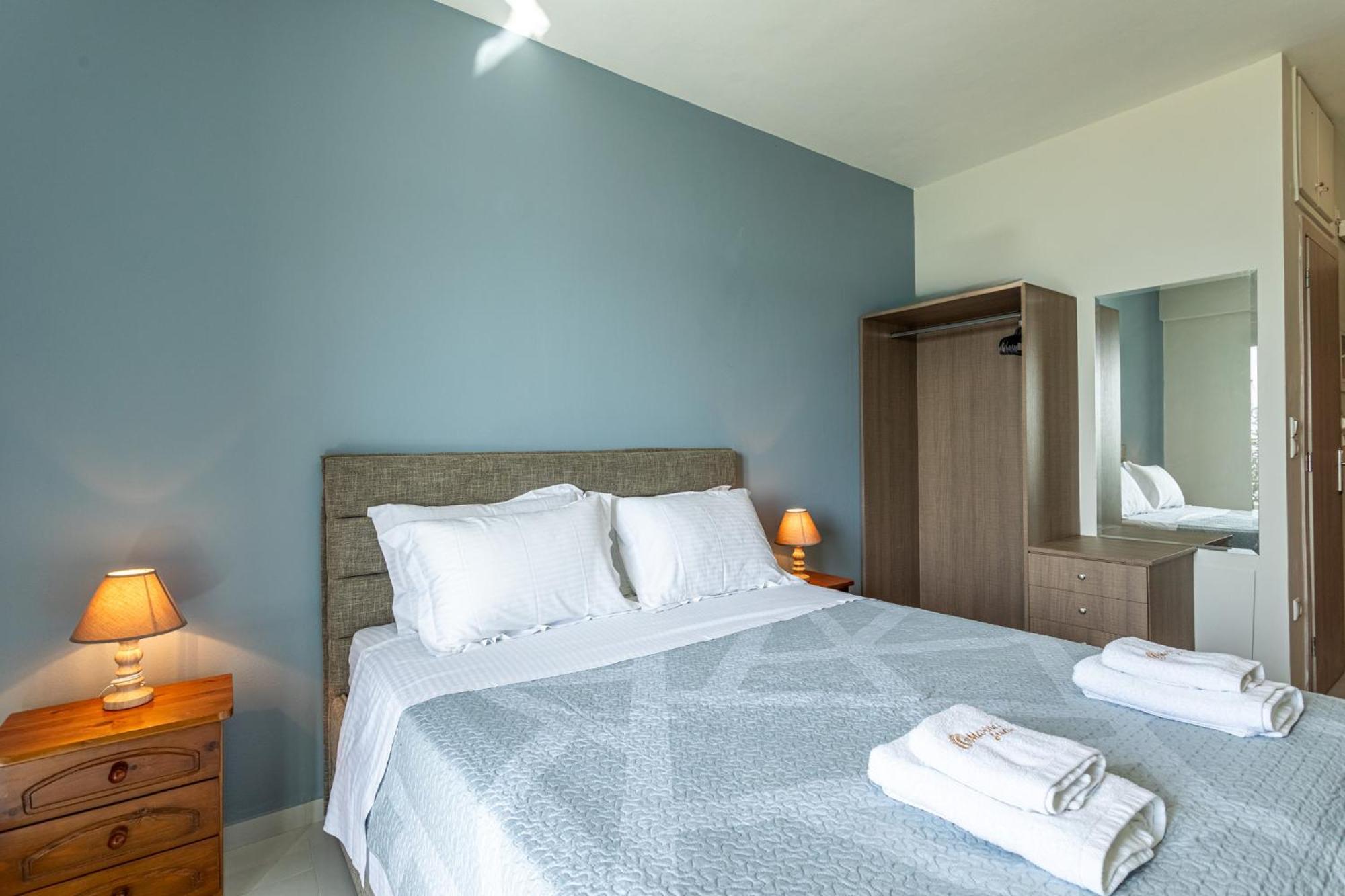 Marina Aparthotel การ์ดามมีลี ภายนอก รูปภาพ