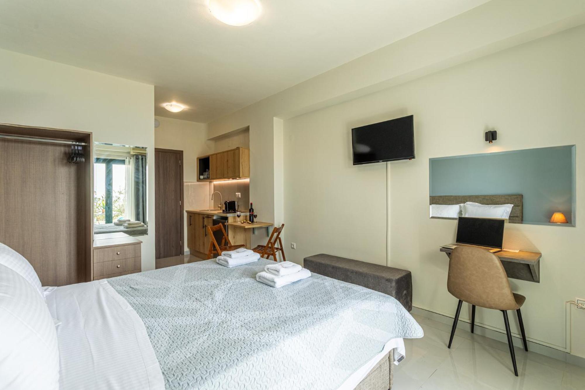 Marina Aparthotel การ์ดามมีลี ภายนอก รูปภาพ